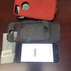 Iphone 5S with extras, Telus or Koodo network, Apple